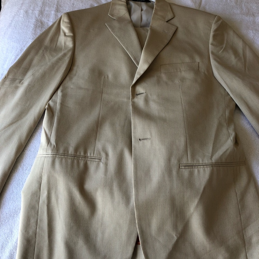 Men’s Beige Suit